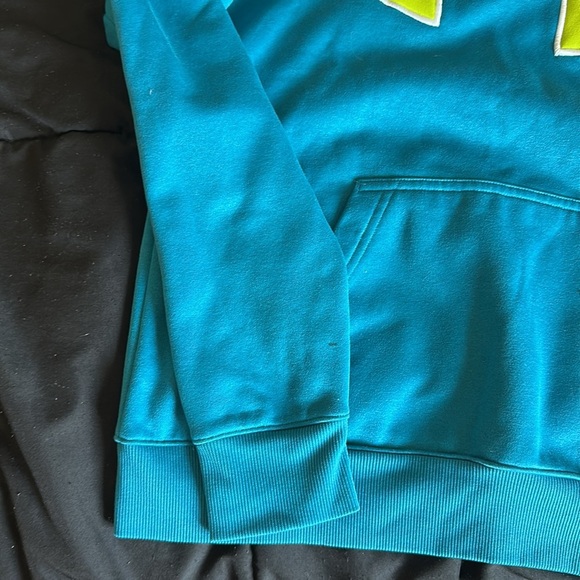 Under Armour Hoodie - Picture 5 of 8